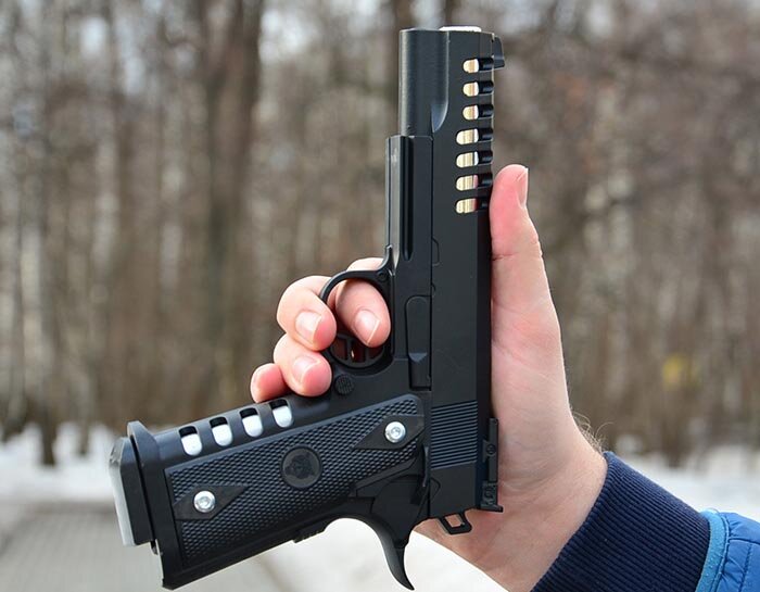 Детский пневматический пистолет  AIR SOFT GUN M688