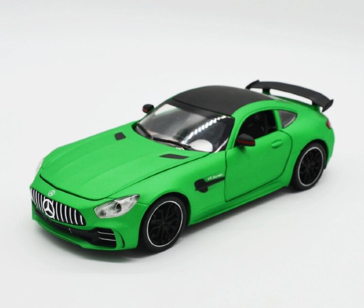 Машинка металлическая инерционная Mercedes-Benz GT63 AMG (зеленая) 1:24